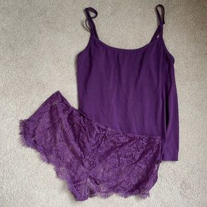 Purple sleep set made of lace